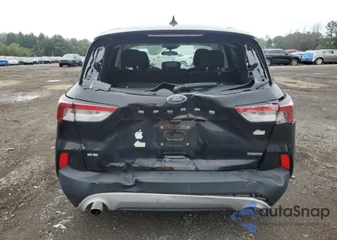 2021 Ford Escape Se z USA, uszkodzony, nr VIN 1FMCU9BZ2MUB19342